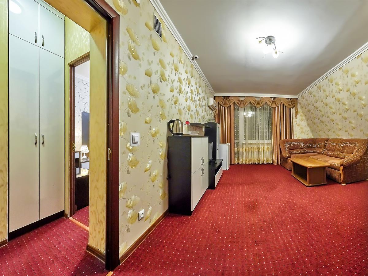 Hotel Sanatorium Elite Dnipro Truskavec Exteriér fotografie